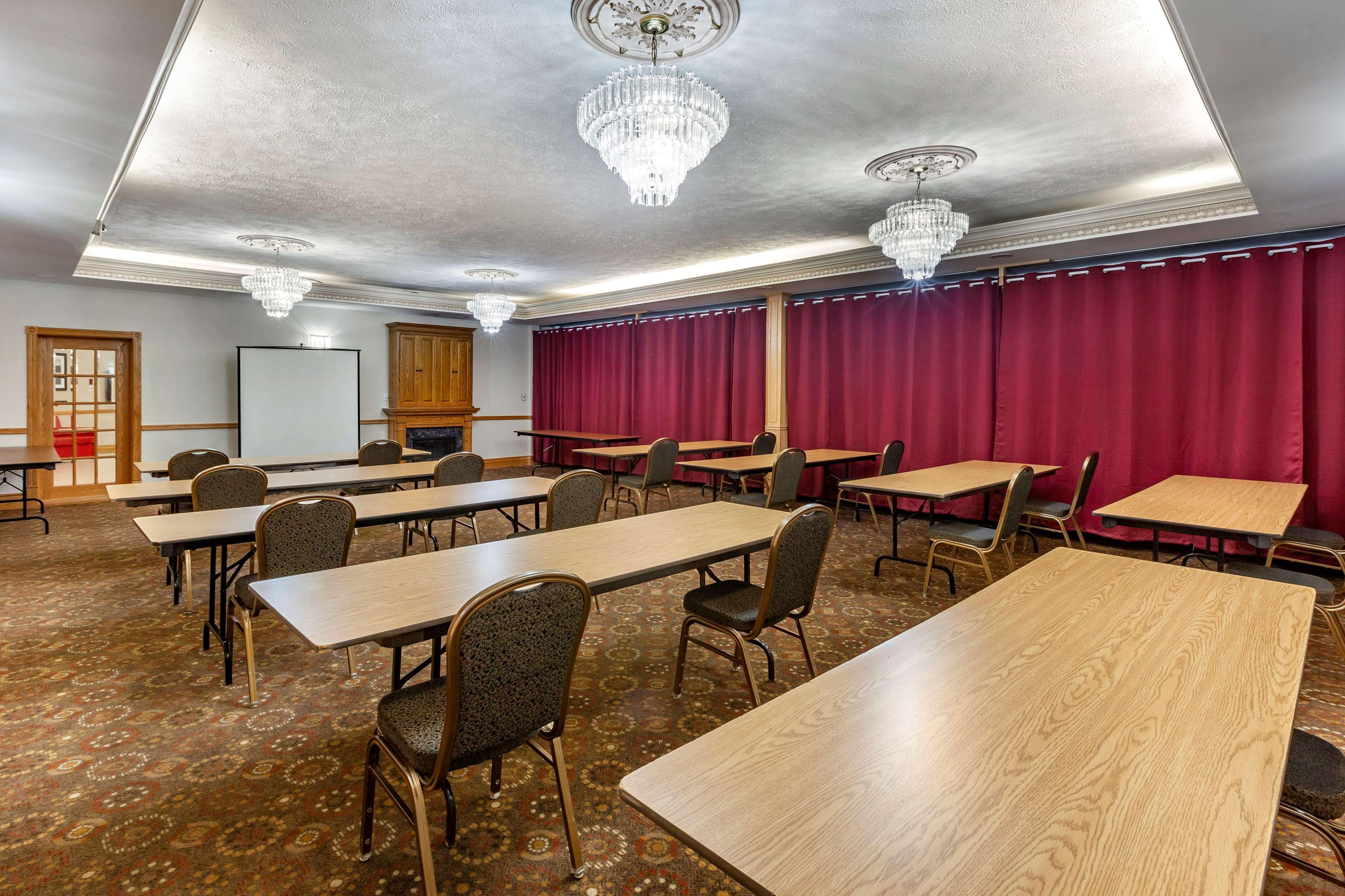 Surestay Plus Hotel By Best Western Kincardine Exteriér fotografie